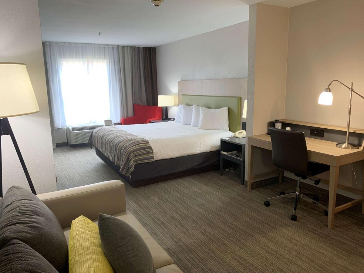 Country & By Radisson, Ruston, La Hotel 2*
